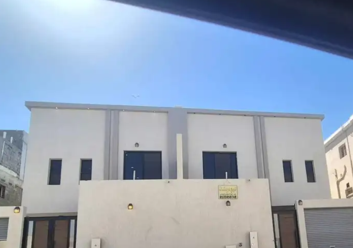 فيلا متصلة جديد - حي طيبة